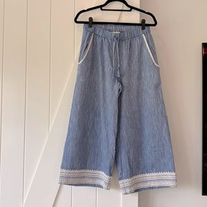 Roller Rabbit cropped pant. Size small